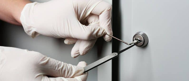 Commercial Emergency Locksmith Belmont