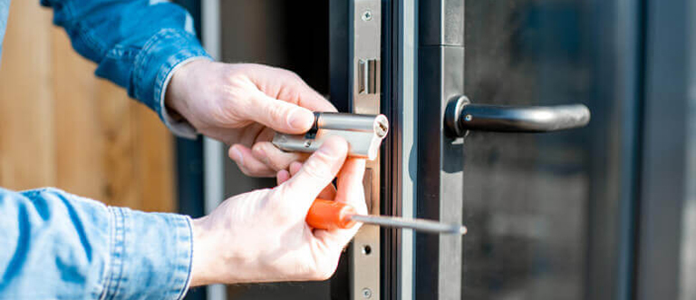 Commercial Locksmith Belmont